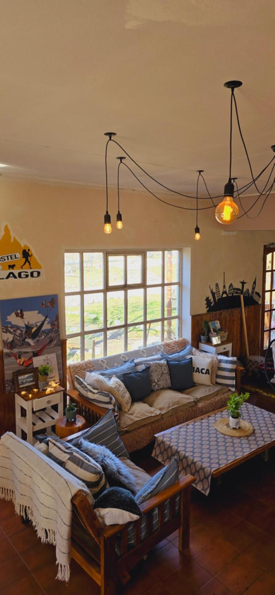 Albergue Del Lago, Privadas Y